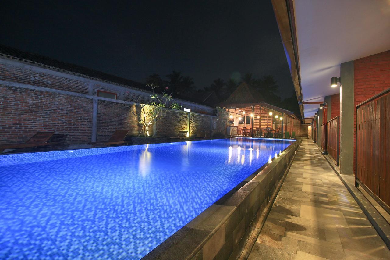 Wahid Borobudur Hotel Magelang Bagian luar foto